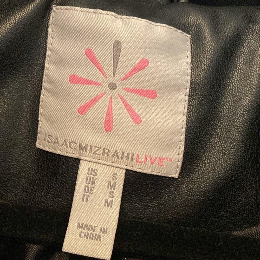 Isaac Mizrahi Live Faux Leather Zip Front Quilted Vest Black Small - Picture 9 of 13